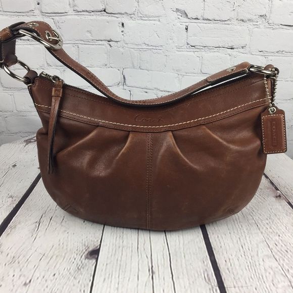 Vintage Coach SOHO Pleated Brown Leather Curved Shoulder Bag - Picture 3 of 14